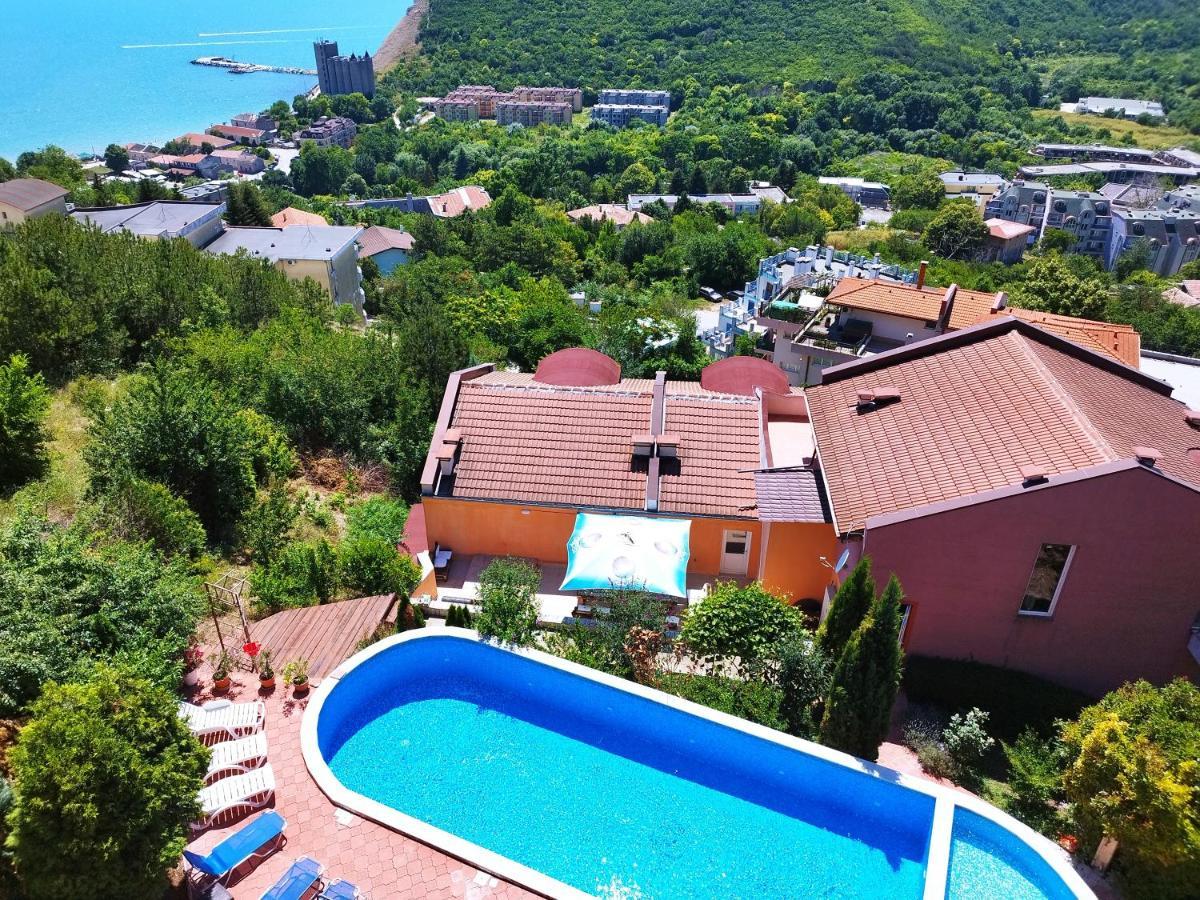 Apartamento Green, quiet&beautiful 1 Kavarna Exterior foto