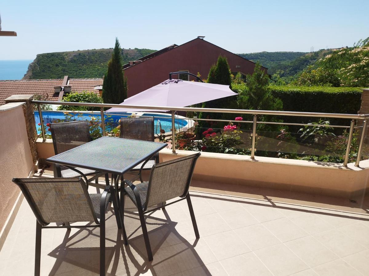 Apartamento Green, quiet&beautiful 1 Kavarna Exterior foto