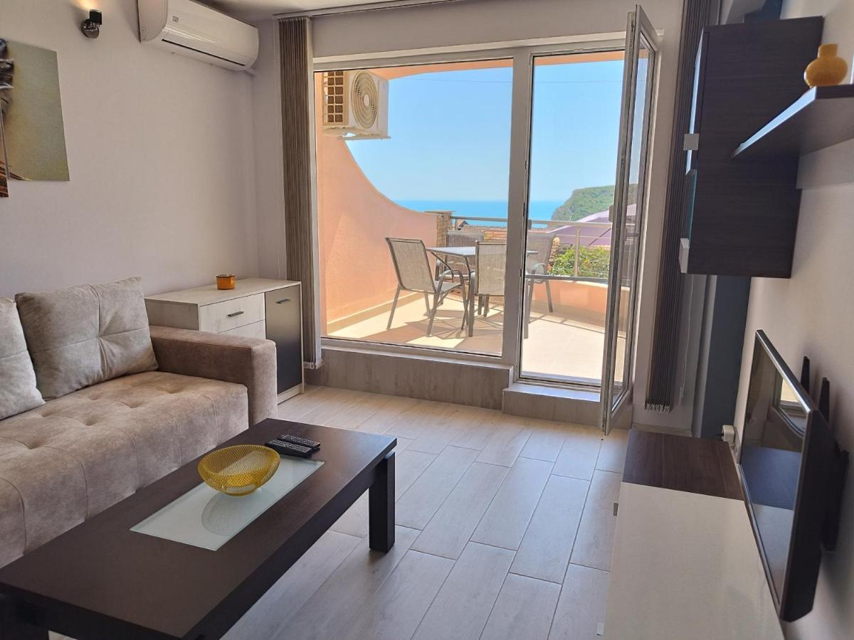 Apartamento Green, quiet&beautiful 1 Kavarna Exterior foto
