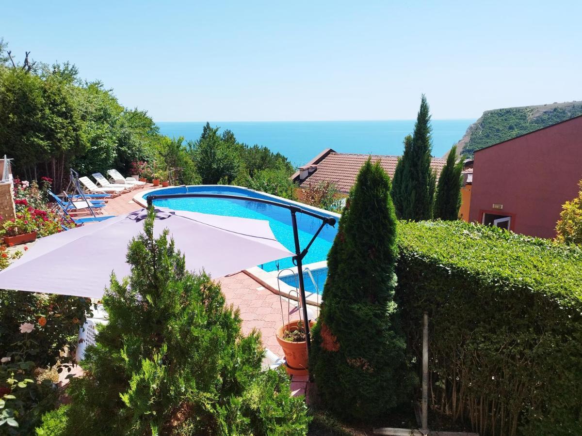 Apartamento Green, quiet&beautiful 1 Kavarna Exterior foto