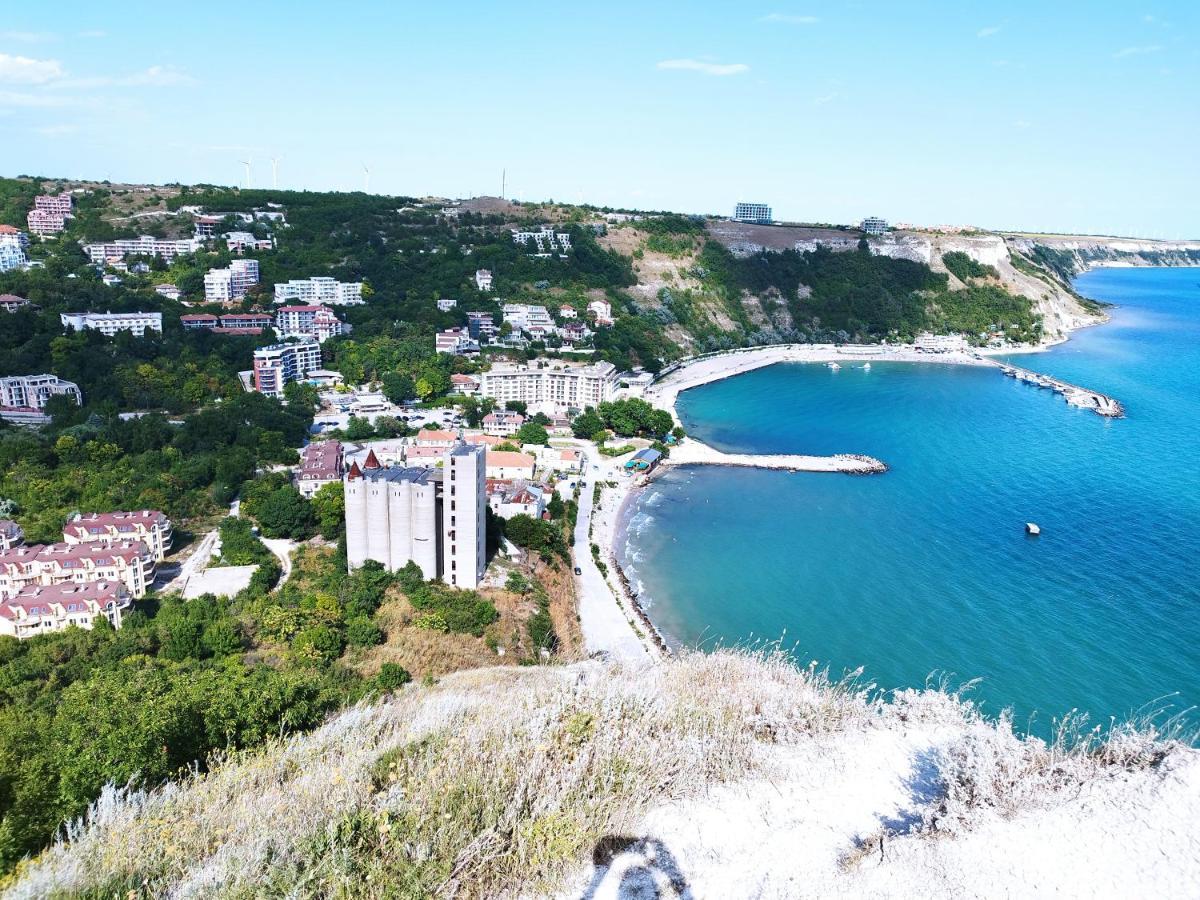 Apartamento Green, quiet&beautiful 1 Kavarna Exterior foto